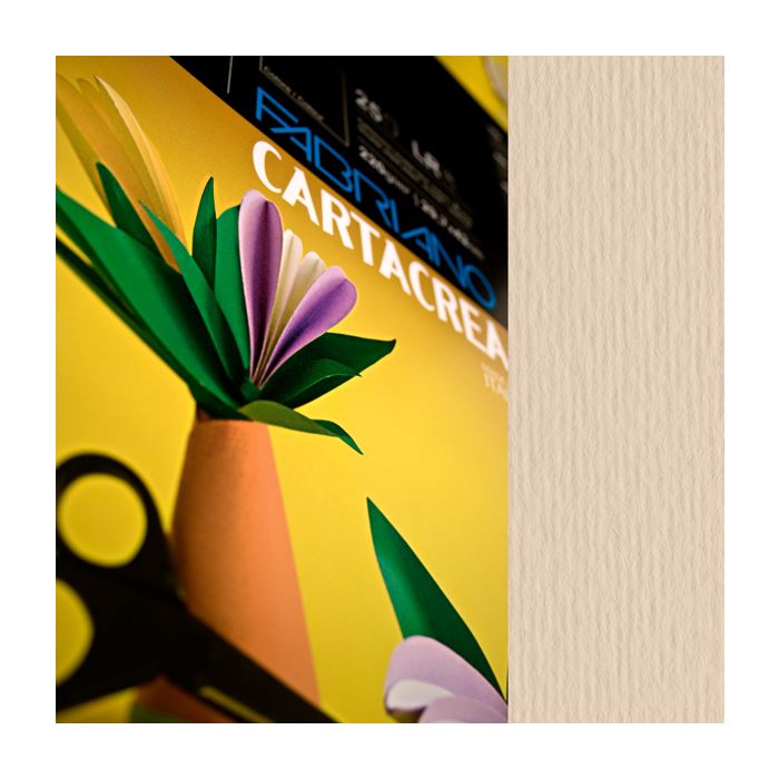 Cartoncino a due superfici Fabriano CartaCrea 35x50 cm 220 g conf. 10 fogli - panna - 46435101 main product photo