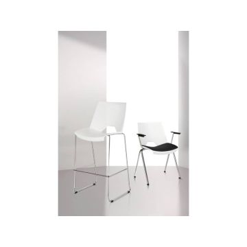 Sgabello alto su slitta Unisit Strike SKS struttura a filo d'acciaio cromato - PPL blu - SKS/BL
