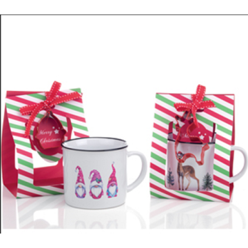 Tazza natalizia in porcellana con formina- It's Christmas time